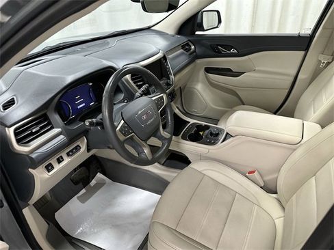 Used 2023 GMC Acadia Denali w/ Denali Ultimate Package image 15