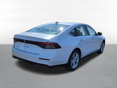 New 2026 Honda Accord LX image 7