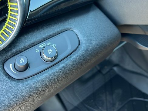 New 2026 Chevrolet Trax ACTIV w/ Driver Confidence Package FWD image 28