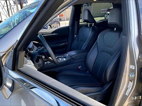 Certified 2023 INFINITI QX60 Luxe w/ Cargo Package AWD/4WD image 35