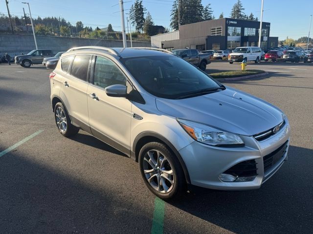 Used 2014 Ford Escape Titanium AWD/4WD image 2