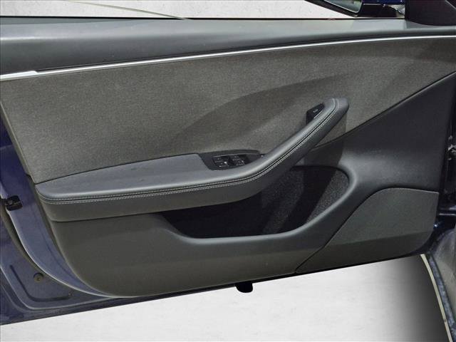 Used 2025 Tesla Model 3 Long Range RWD image 11