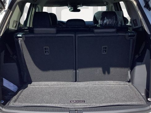 New 2026 Volkswagen Atlas SE FWD image 14