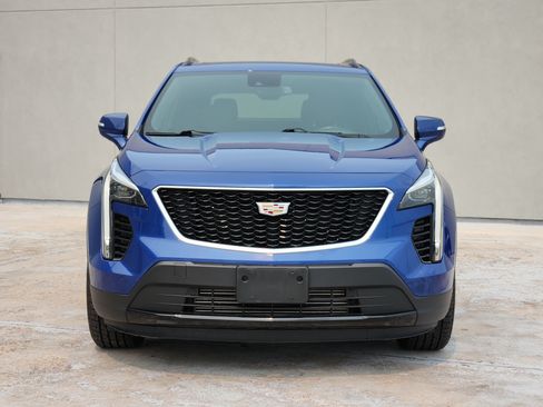 Used 2022 Cadillac XT4 Sport w/ Sun And Sound Package AWD/4WD image 3