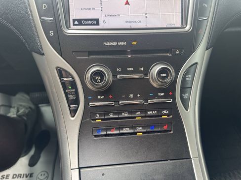 Used 2016 Lincoln MKX Reserve w/ Technology Package AWD/4WD image 14