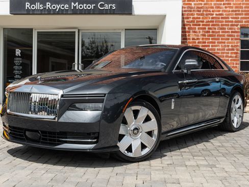Used 2024 Rolls-Royce Spectre w/ Spectre Launch Package AWD/4WD image 22