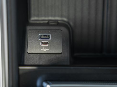 New 2026 Ford Expedition Max Platinum image 37