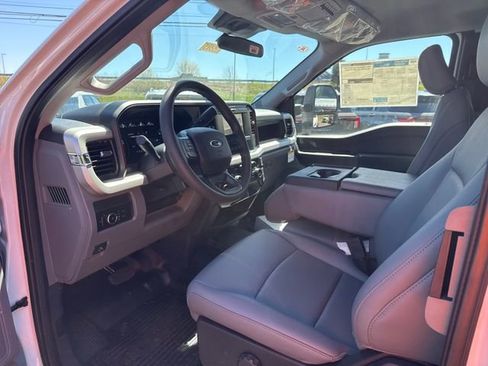 New 2026 Ford F350 XL w/ XL Chrome Package AWD/4WD image 9