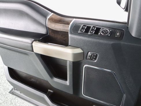 Used 2022 Ford F250 Lariat w/ Lariat Ultimate Package image 25