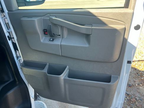 Used 2024 Chevrolet Express 2500 w/ Driver Convenience Package image 26