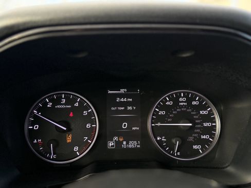 Used 2020 Subaru Outback Premium image 17