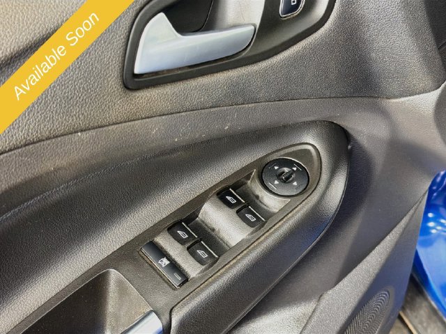 Used 2018 Ford Escape SEL AWD/4WD image 17