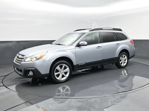 Used 2014 Subaru Outback 2.5i Premium AWD/4WD image 1
