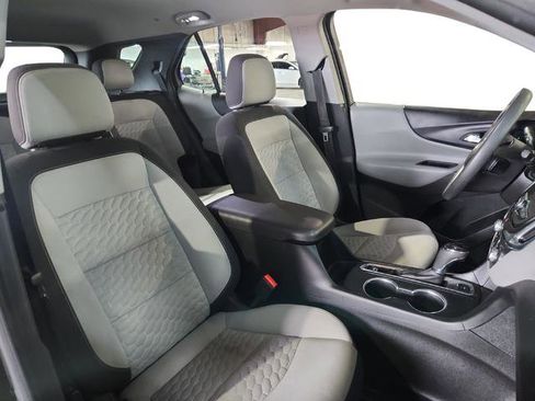 Used 2017 Chevrolet Equinox LT w/ Midnight Edition FWD image 20