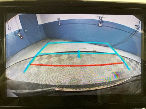 Used 2021 Toyota Sienna LE image 22