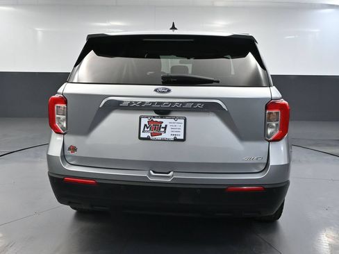 Used 2022 Ford Explorer 4WD image 6