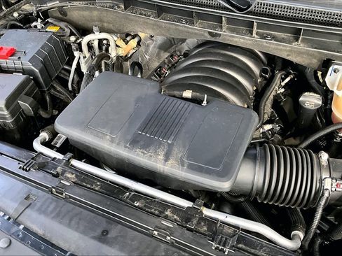 Used 2024 Cadillac Escalade Premium Luxury w/ Performance Package image 33