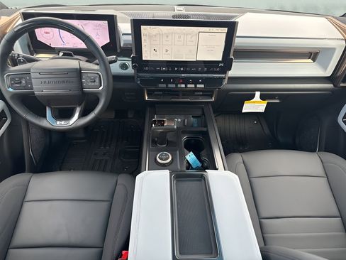 Used 2024 GMC Hummer EV 2X AWD/4WD image 16