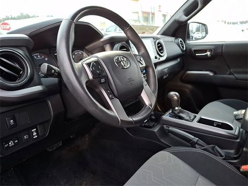 Certified 2023 Toyota Tacoma TRD Sport image 15