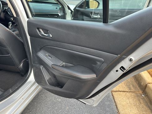 Used 2020 Nissan Altima 2.5 SR image 13