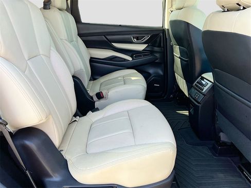 Used 2024 Subaru Ascent Limited w/ Technology Package image 29