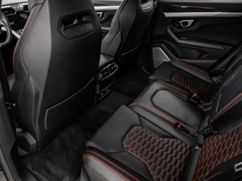 Used 2020 Lamborghini Urus image 49