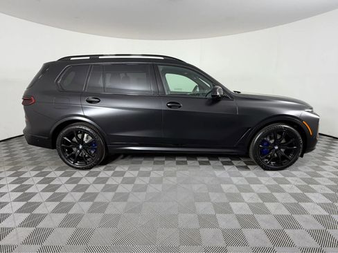 New 2026 BMW X7 M60i image 2