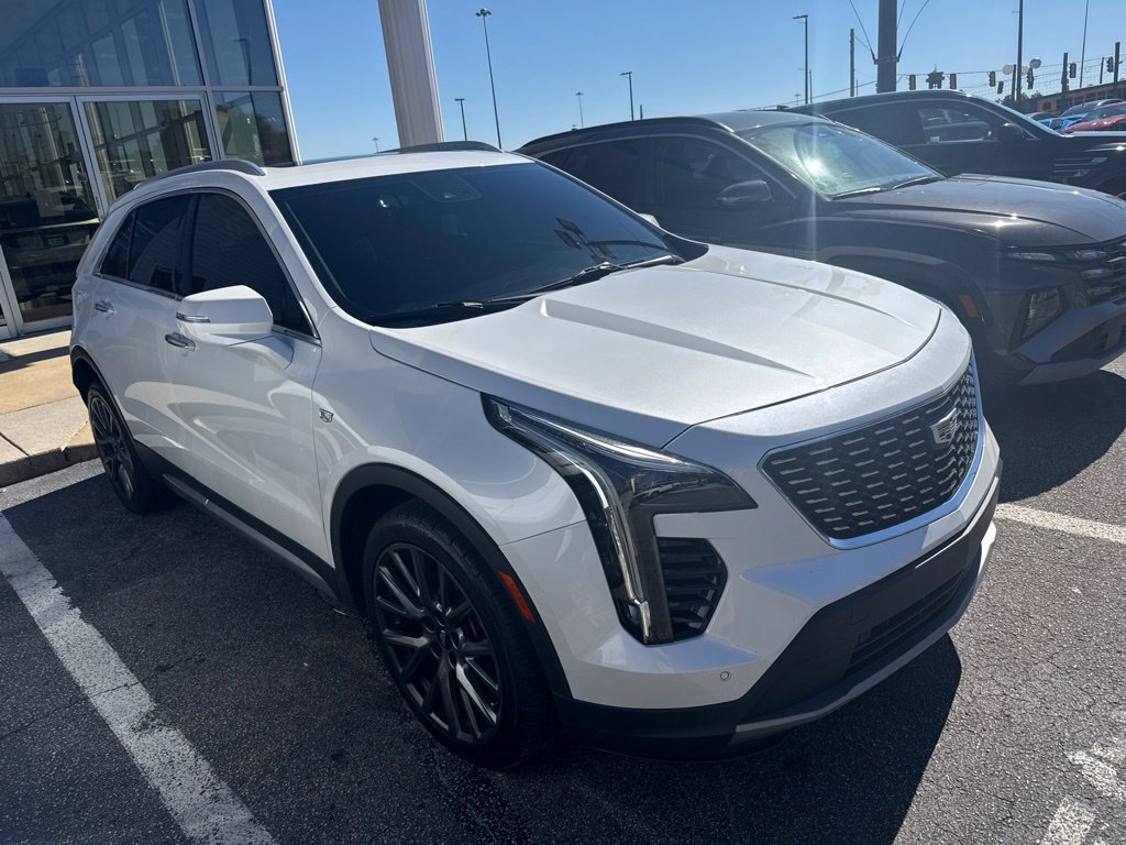 Used 2021 Cadillac XT4 Premium Luxury FWD image 3