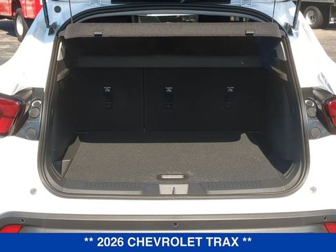 New 2026 Chevrolet Trax LT w/ Driver Confidence Package FWD image 5