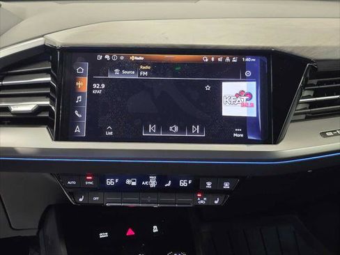 New 2024 Audi Q4 e-tron Premium Plus image 30