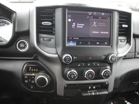 Used 2023 RAM 1500 Big Horn AWD/4WD image 4