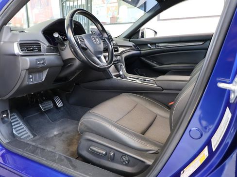 Used 2021 Honda Accord Sport image 35
