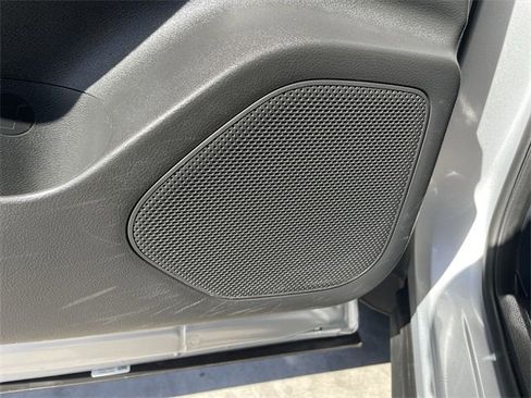 Used 2023 Nissan Rogue SV image 23