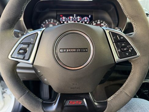 Used 2019 Chevrolet Camaro SS image 35