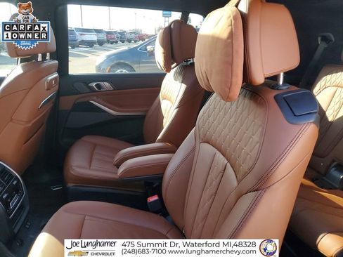 Used 2024 BMW X7 xDrive40i w/ Executive Package image 27