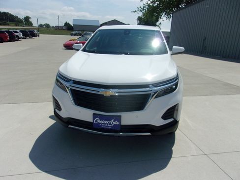 Used 2023 Chevrolet Equinox LT AWD/4WD image 4