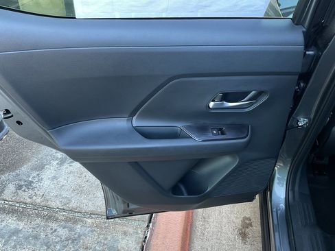 New 2026 Nissan Kicks SV image 16