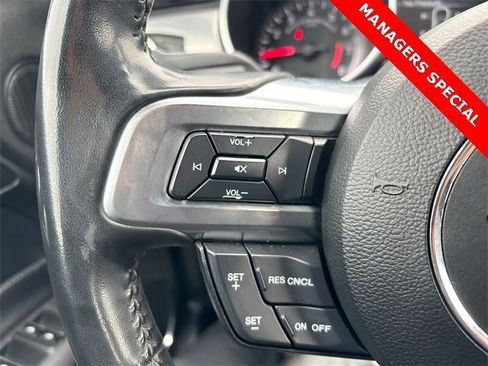 Used 2022 Ford Mustang Premium image 21