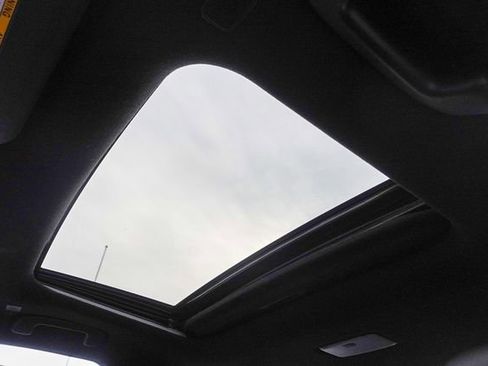 Certified 2023 Toyota Corolla XSE image 31