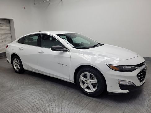 Used 2023 Chevrolet Malibu LS FWD image 13