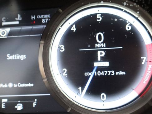 Used 2015 Lexus IS 250 w/ F-Sport Package RWD image 20