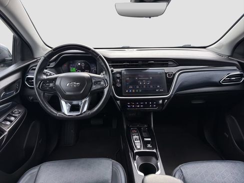 Used 2022 Chevrolet Bolt EUV Premier w/ Launch Edition FWD image 14