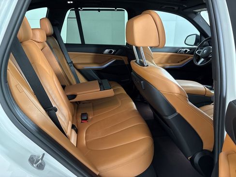 Used 2022 BMW X5 xDrive45e w/ M Sport Package image 44