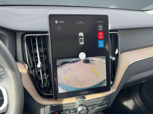 New 2026 Volvo XC60 B5 Core w/ Climate Package image 30