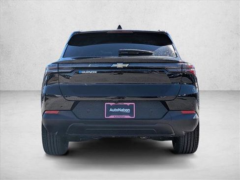 New 2026 Chevrolet Equinox EV LT image 6