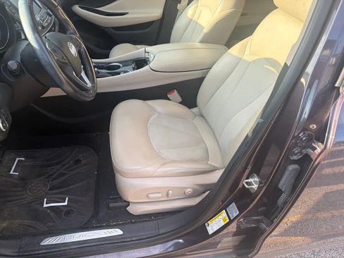 Used 2017 Buick Envision Preferred FWD image 8
