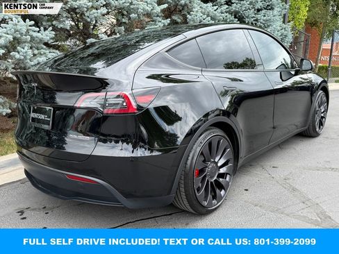 Used 2023 Tesla Model Y Performance AWD/4WD image 9