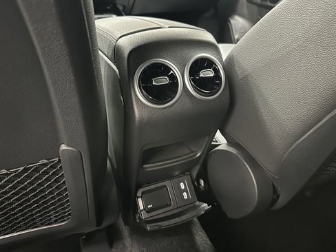 Certified 2025 Mercedes-Benz GLA 250 GLA 250 image 25