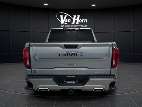 Used 2025 GMC Sierra 1500 Denali Ultimate AWD/4WD image 6