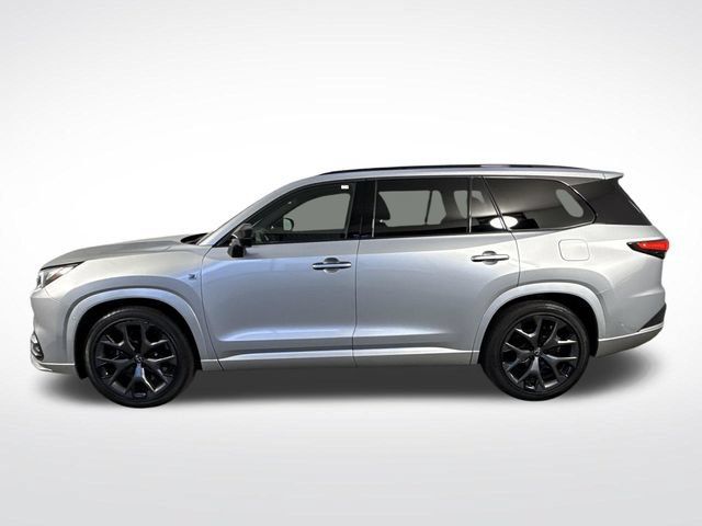 Certified 2025 Lexus TX 500h AWD w/ Technology Package image 32